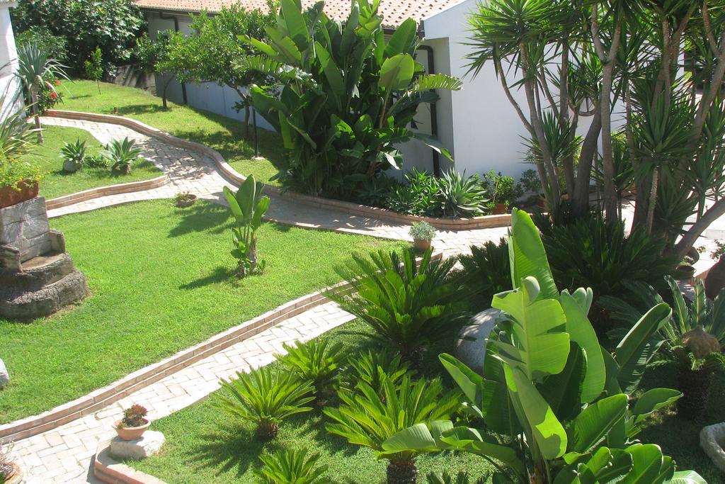 Hotel Baia Del Capo Ricadi Exteriér fotografie
